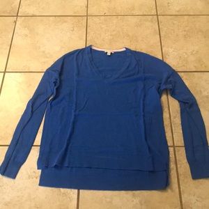 V neck sweater